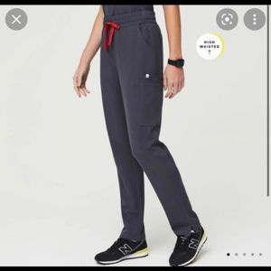 Figs Tall Yola Scrubs Charcoal